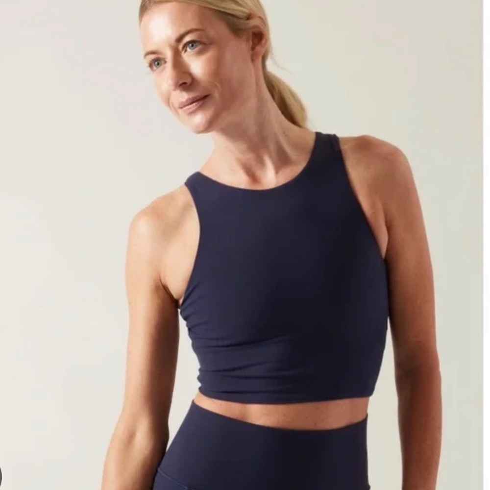 Athleta Conscious Crop A-C LIKE NEW Navy Blue Yoga Workout Chic